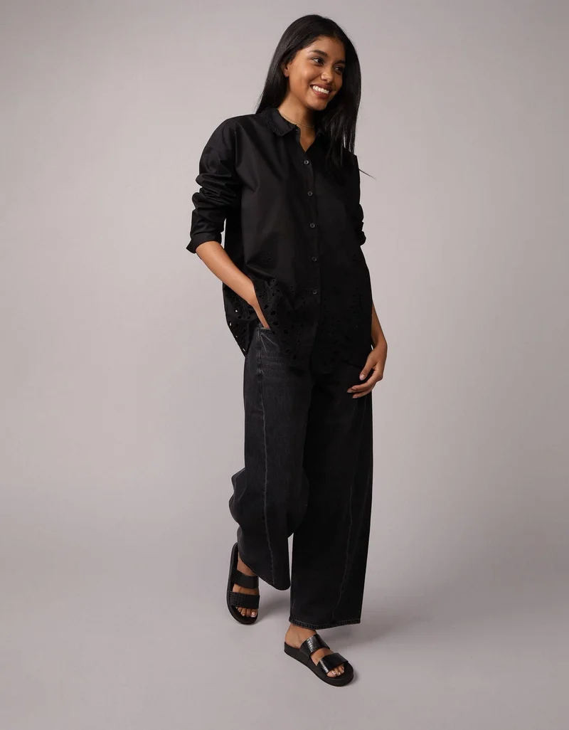 امريكان ايجل قميص بأزرار علوية