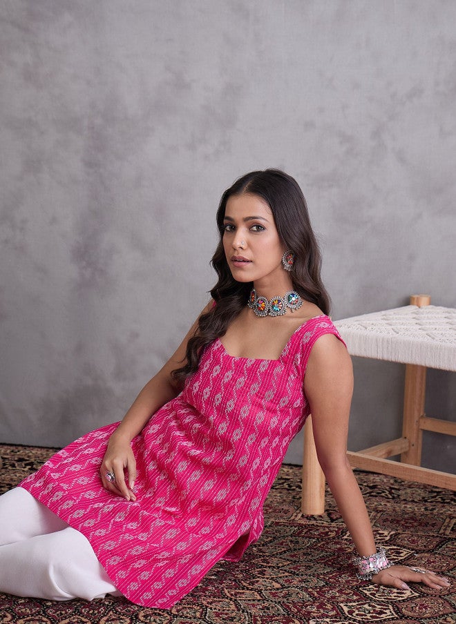 InWeave Geometric Printed Cotton Kurta for Women - Image 4