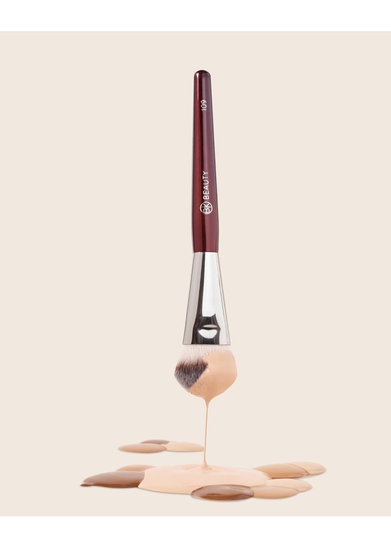 بي كيه بيوتي فرش BK BEAUTY - 109 فرشاة الأساس المصغرة المنحوتة - فرشاة وجه لأساسات سائلة أو كريمية - فرشاة مكياج للبرونزر، وأحمر الخدود، وهيلايتر - Image 3