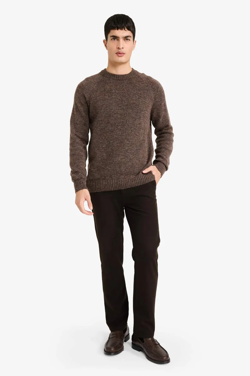 Regular Fit Pocketed Straight Leg Trousers