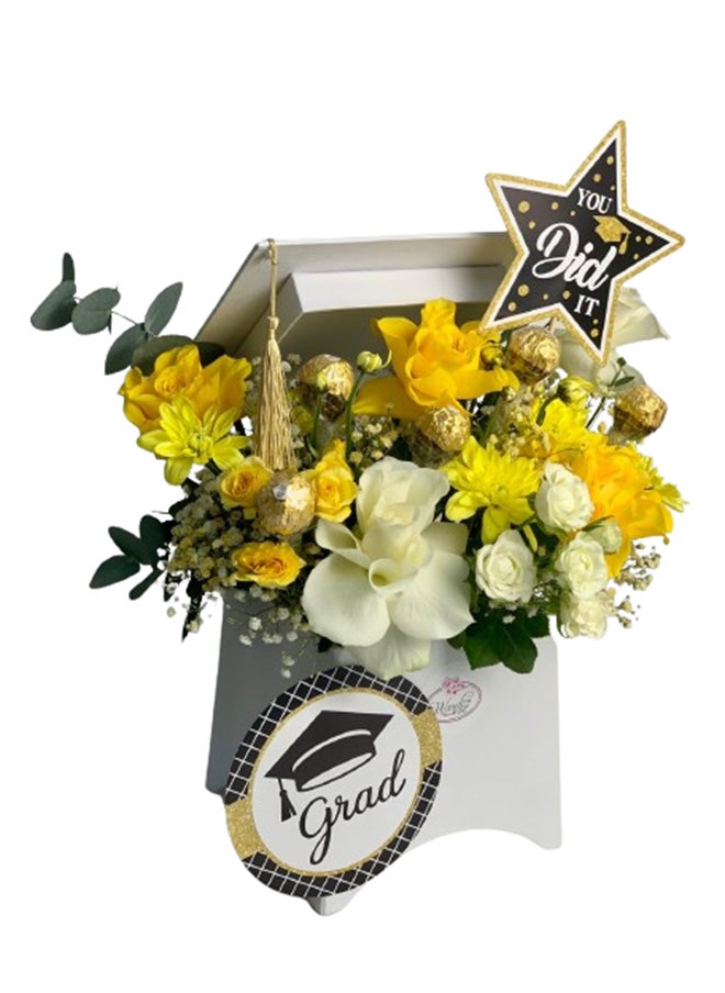 wardi White Graduation Cap 