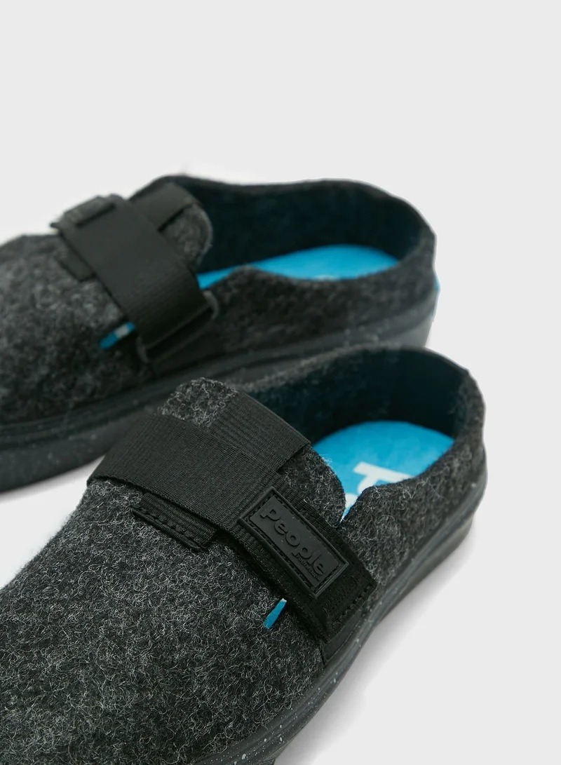 People F21 Yeti Low Top Sneakers