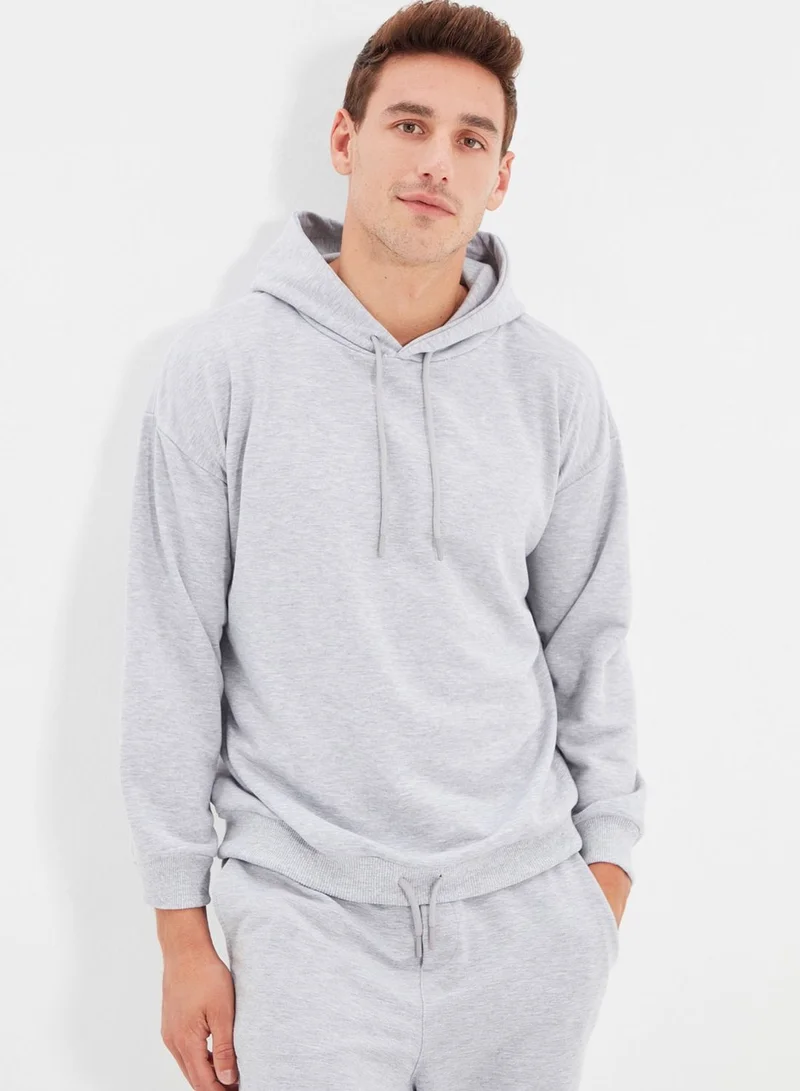 trendyol Essential Hoodie