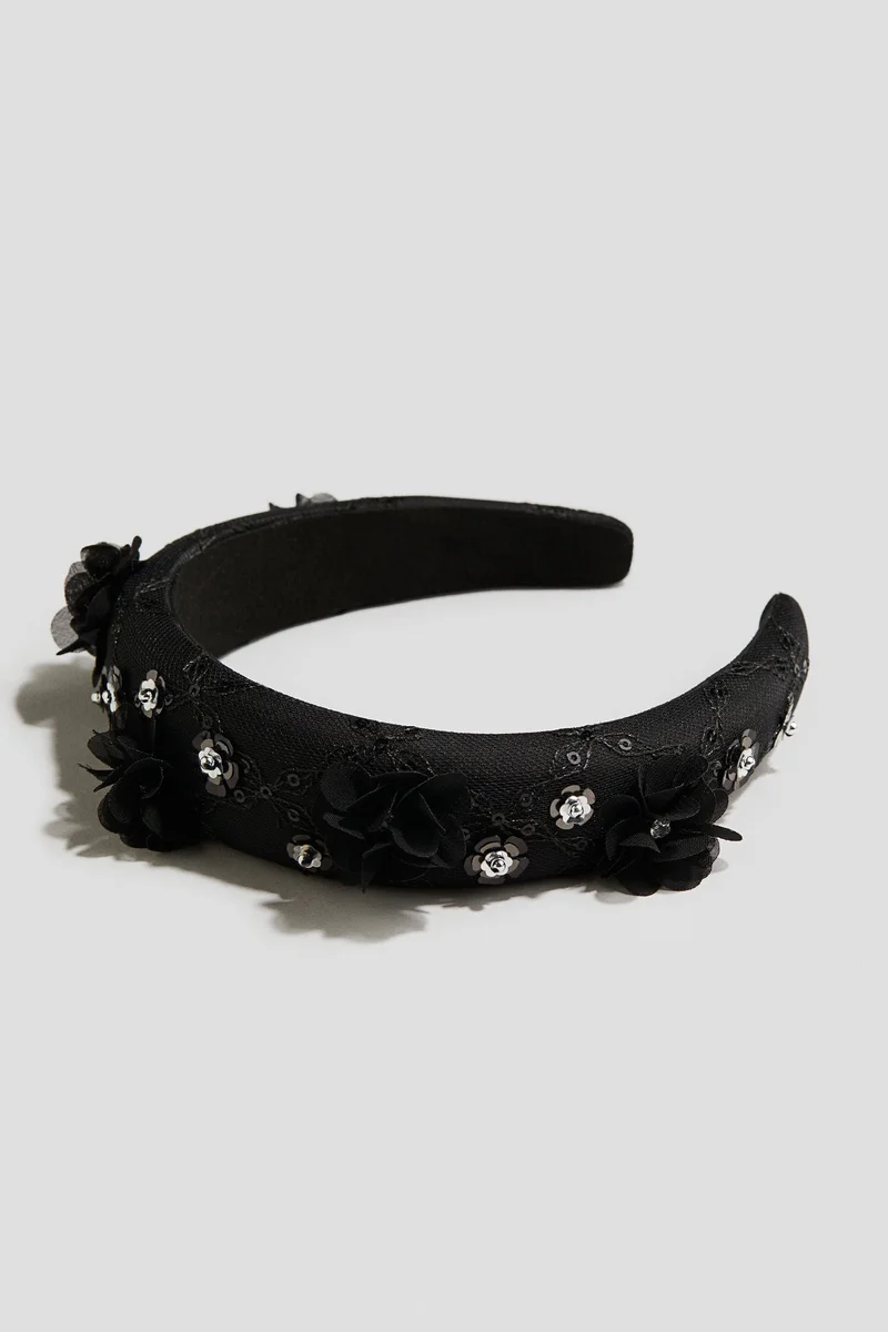 اتش اند ام طوق شعر بتصميم عريض