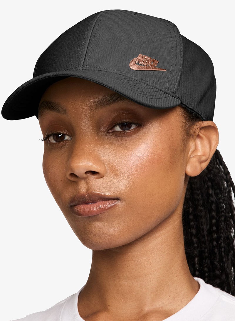 Nike Dri-Fit Club Metal Futura Cap - Image 1