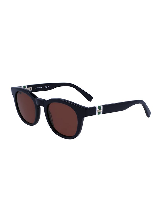LACOSTE نظارة شمسية رجالية بيضاوية - L6006S-400-4921 - مقاس العدسة: 49 ملم  - Image 2