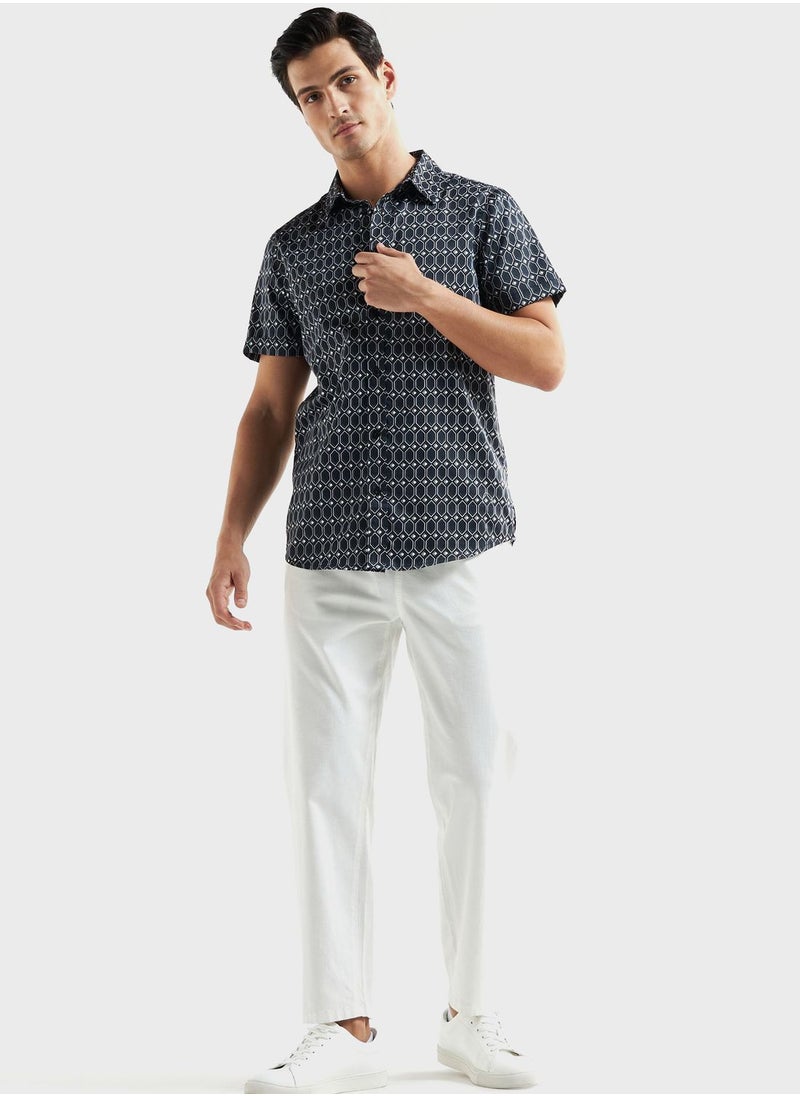 FAV Printed  Regular Fit Shirt  - Image 4