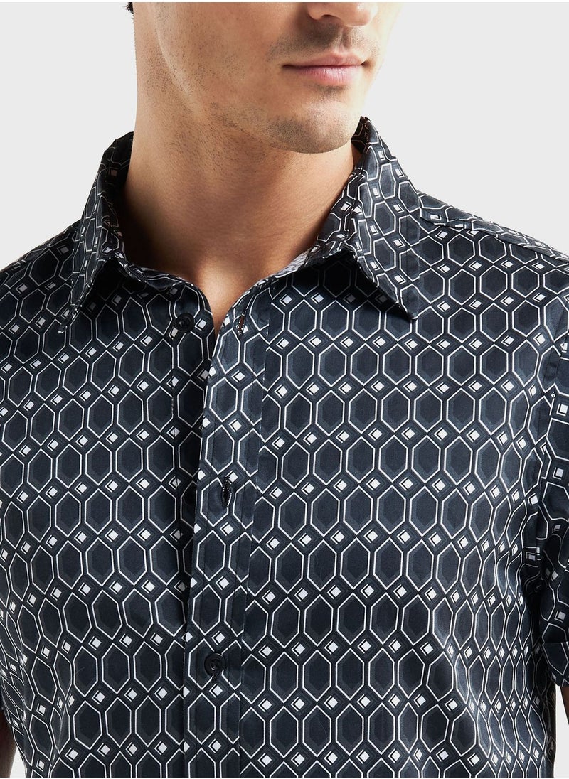 FAV Printed  Regular Fit Shirt  - Image 3