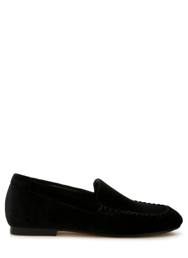 London Rag Velvet Flat Loafers in Black