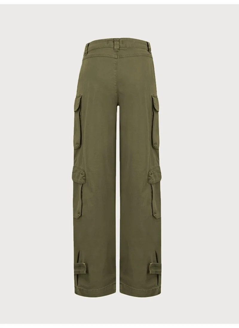 إل تي بي Cargo Trousers with Leg Detail