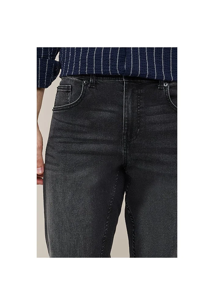 R&b  Faded Straight Fit Jeans with Button Closure for Men | Best Price UAE