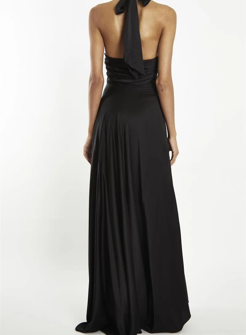 ترو ديكادينس Cleo Black Halterneck Bias-Cut Maxi-Dress