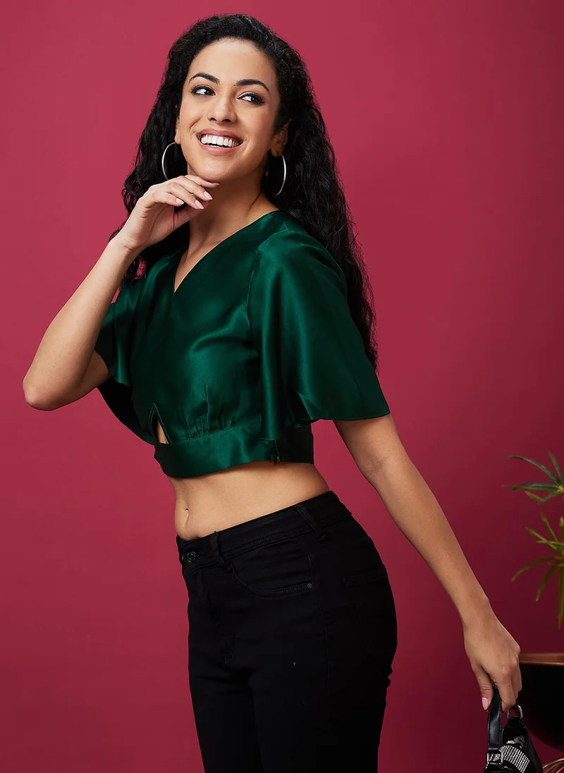 globus Globus Women V-Neck Flared Sleeves Cut-Outs Regular Crop Top