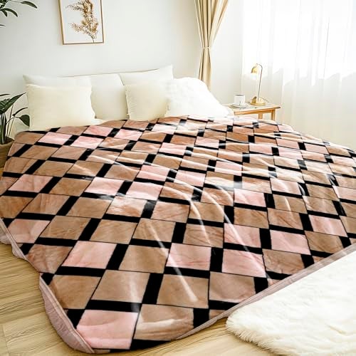 MAXNAP Cloudrest - Gold Diamond Pattern All-Weather AC Blanket for Double Bed – 300 GSM Ultra Soft, Lightweight & Breathable – 220x240 cm, Ideal for Year-Round Use - Image 1