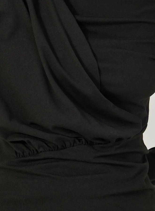 Styli Solid Boat Neck Pleated Knit Top