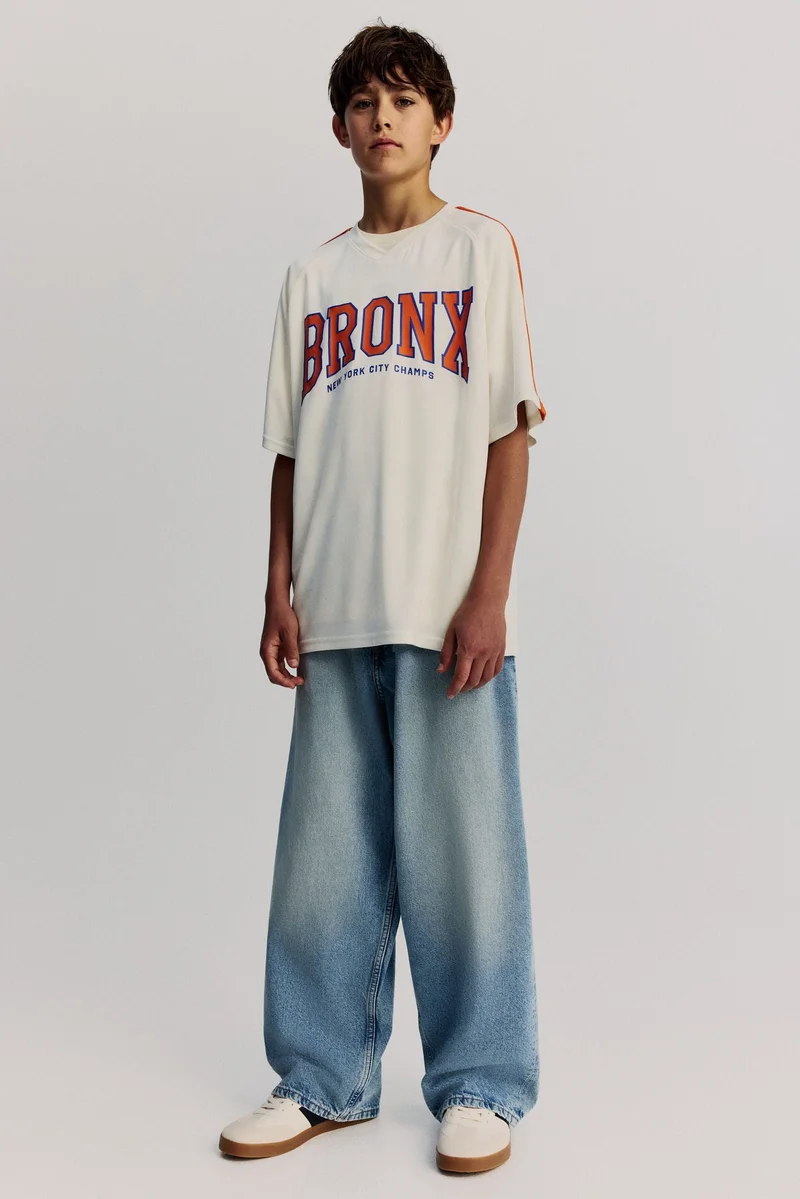 اتش اند ام قميص هوكي بقصة واسعة