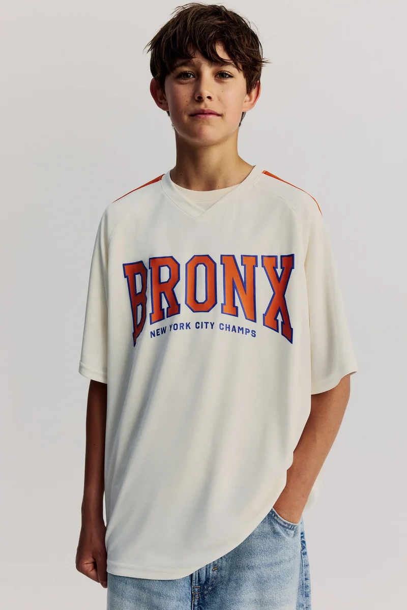 اتش اند ام قميص هوكي بقصة واسعة