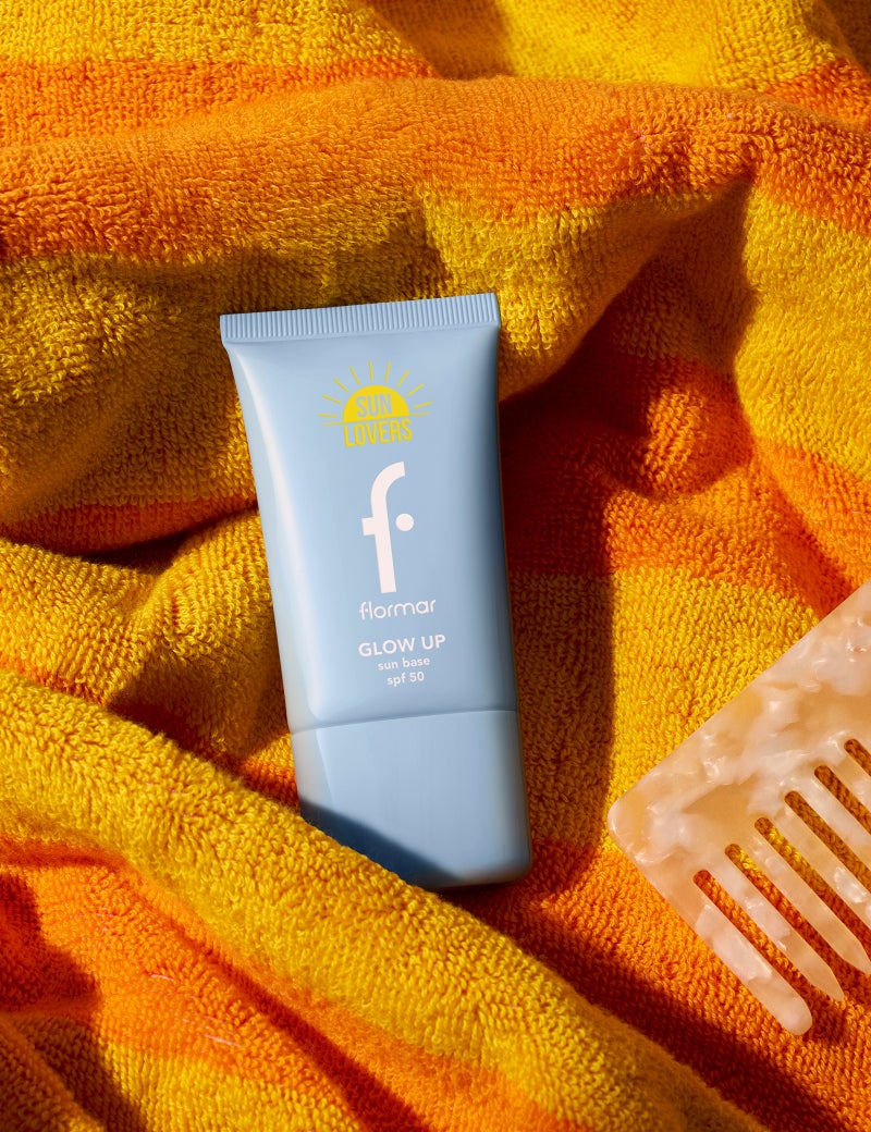 فلورمار قاعدة الشمس المتألقة مع SPF50 - 001 - Image 4