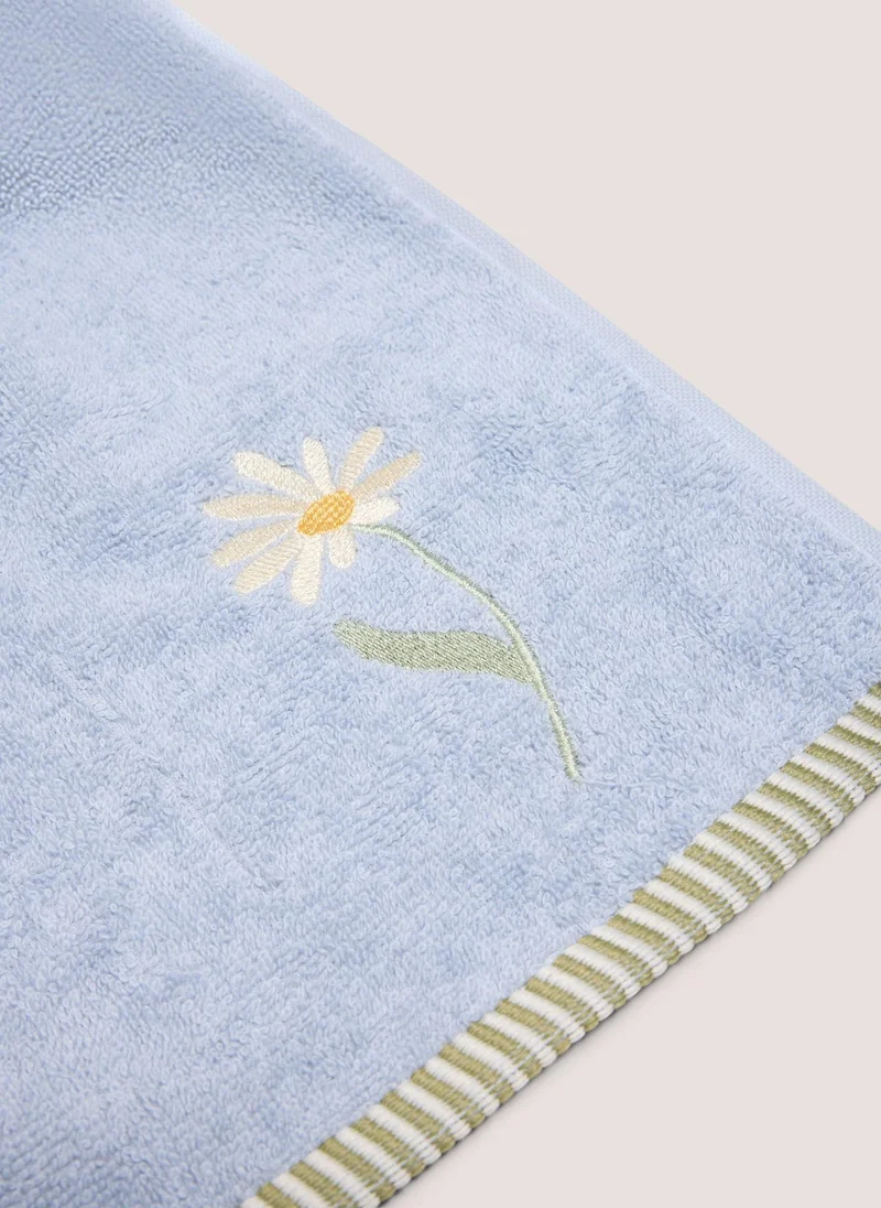 ماتلان Blue Daisy Embroidered Hand Towel
