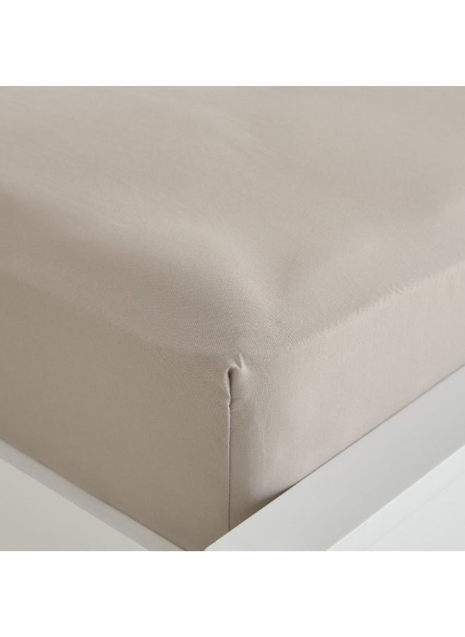 Home Box - Derby Solid Microfiber King Fitted Sheet 180 X 200 X 25 Cm - Image 1