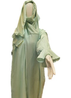Prayer cloak made of soft fabric with wonderful pleats. The cloak system is open and closed with a side tie. Soft and cool fabric, suitable and comfortable for prayer and distinctive for gifting.