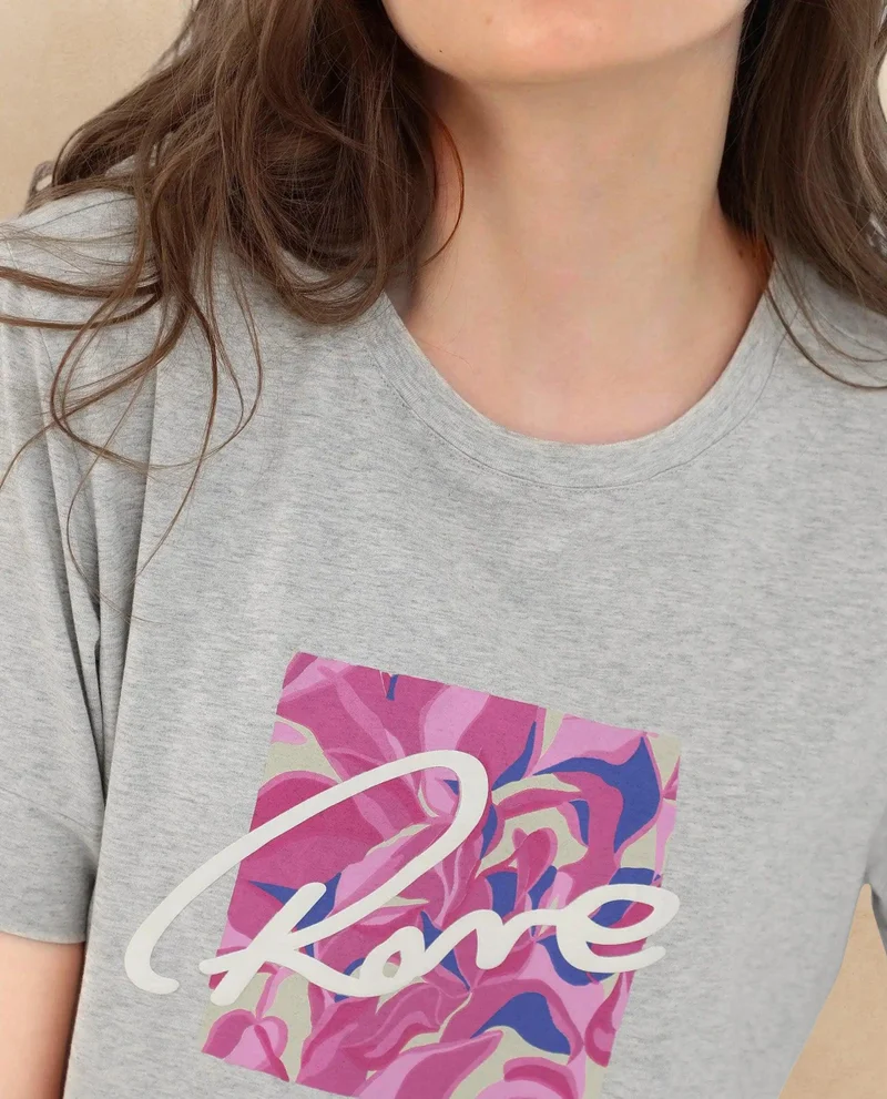 Rareism Women's Chest Graphic Print Boxy Fit T-Shirt