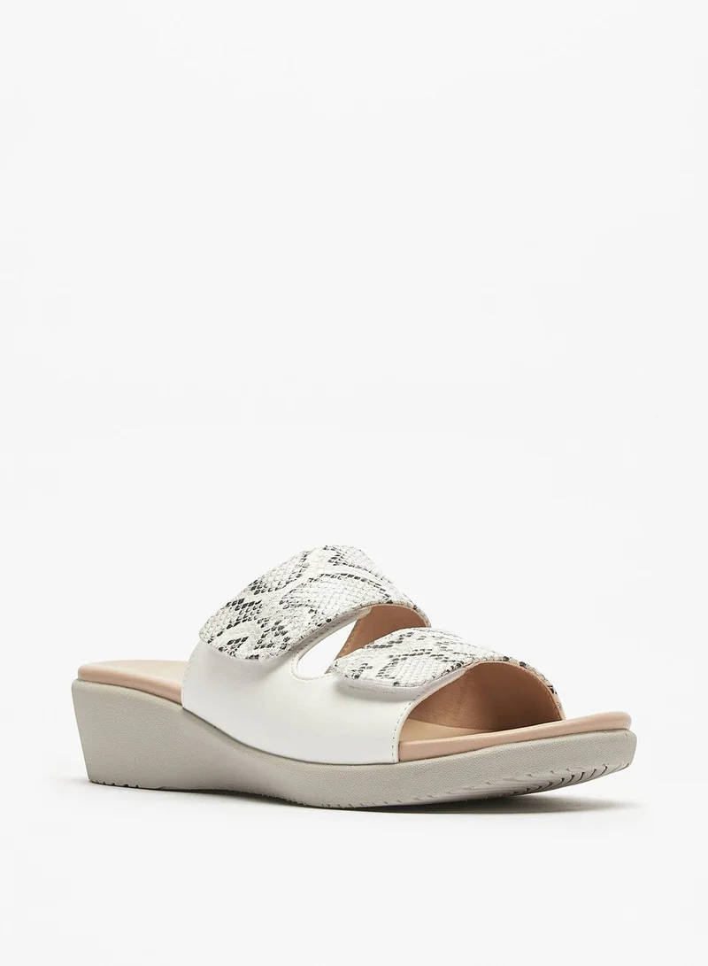 Le Confort Womens Le Confort Textured Slip-On Sandals With Wedge Heels