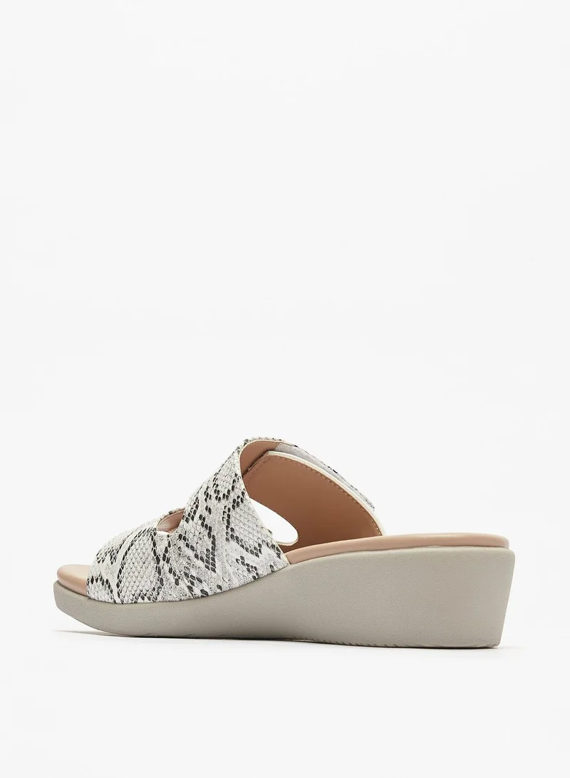 Le Confort Womens Le Confort Textured Slip-On Sandals With Wedge Heels