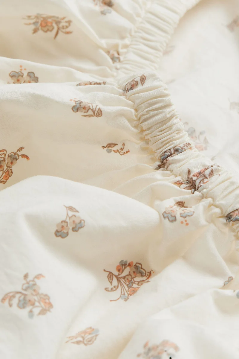 H&M Cot fitted sheet