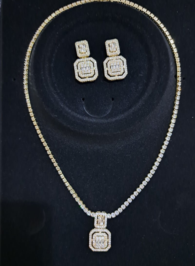 جولاري عقد وحلق شكل مربع - Image 2