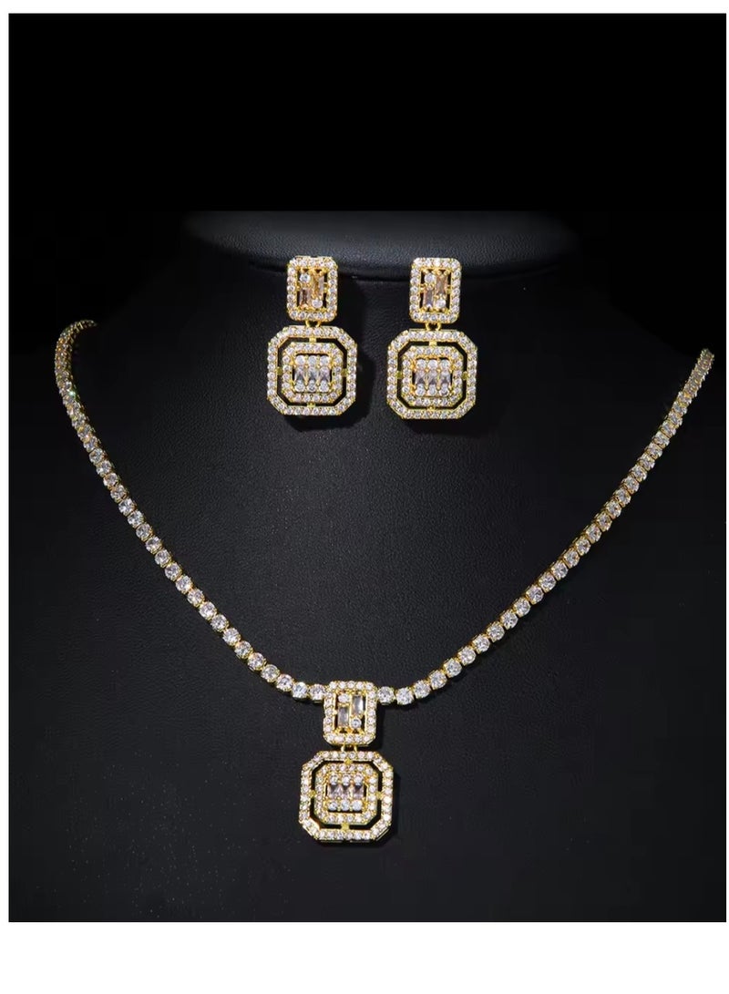 جولاري عقد وحلق شكل مربع - Image 1