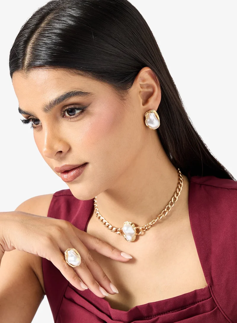 ايلا قلادة ذهبية باللؤلؤ