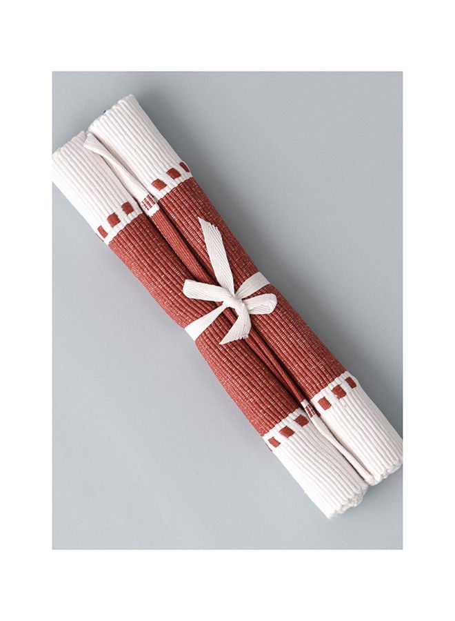 Dream Decor مفرش طاولة أحمر وكريم - Image 3