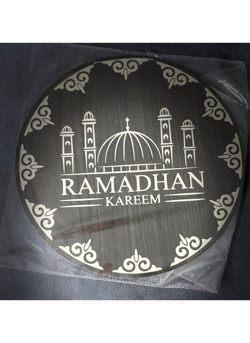 ماركة غير محددة دلاية خشب رمضانية دائراية على شكل جامع اسود بتصيم اسلامى انيق  - Image 1