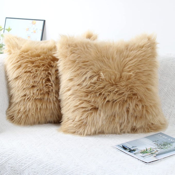 FLUFFY DECORATIVE THROW PILLOW COVERS 2020 FAUX FUR FARMHOUSE LUXURY PILLOW CASESSOFT PLUSH FUZZY BEIGE CUSHION COVERS FOR SOFA COUCH LIVING ROOM BEDROOM SET OF 2