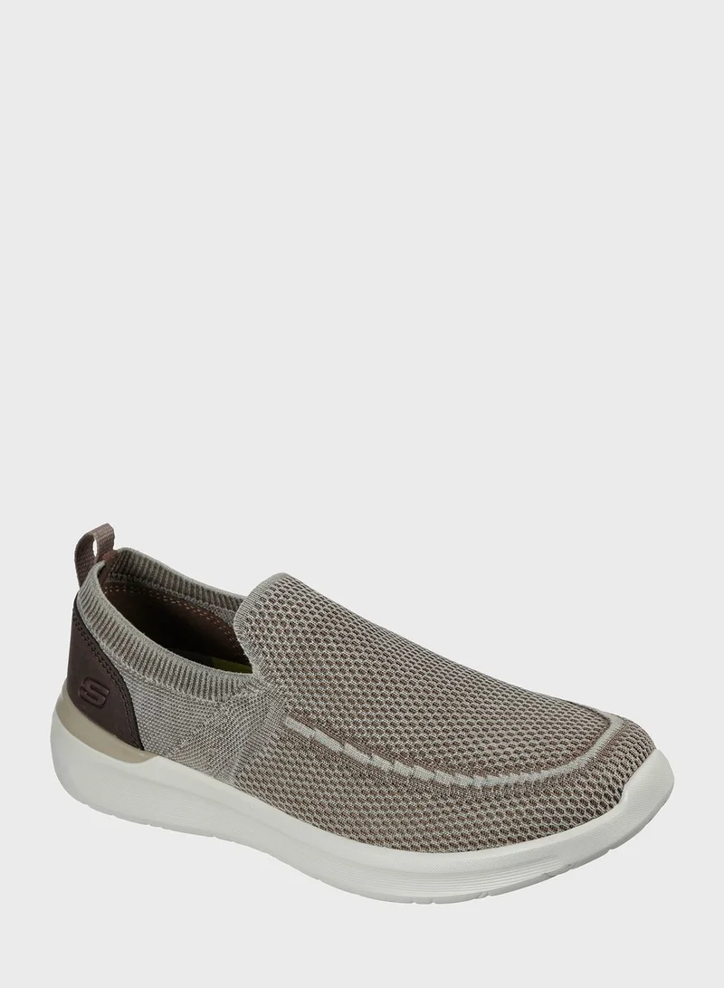 SKECHERS Lattimore