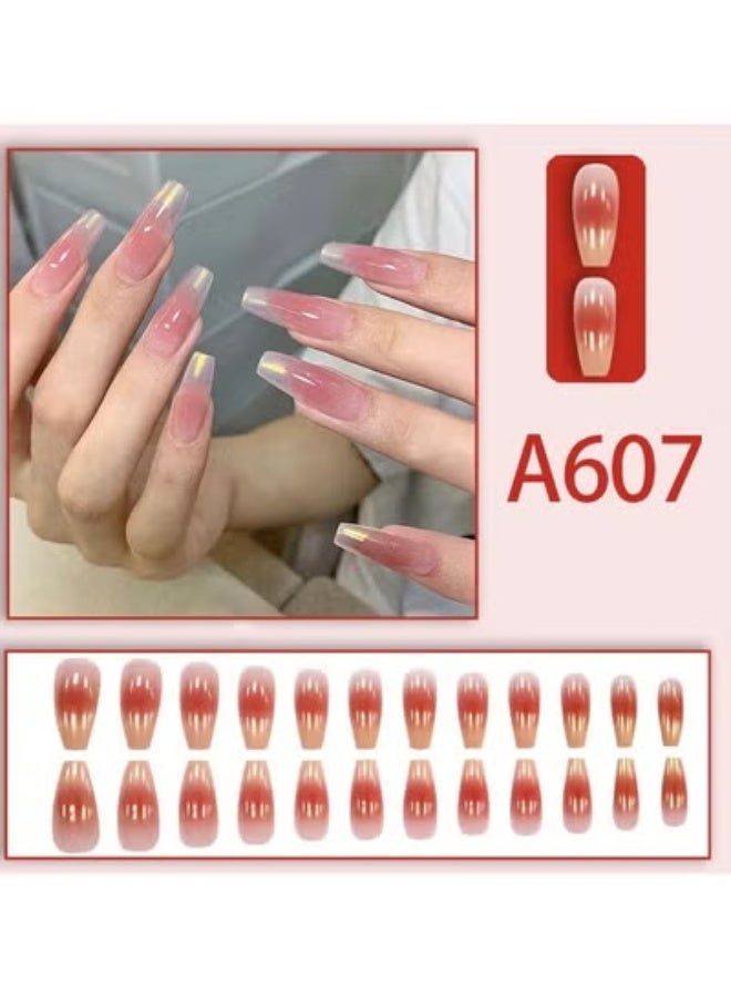 24 قطعة من الأظافر المزيفة ، حلوة وطازجة ، راقية ، بسيطة وعصرية لارتداء الأظافر. باستخدام الشريط اللاصق على الوجهين ، يمكن ارتداؤه وإزالته في أي وقت ، وهو صديق للبيئة ومريح ولا يؤذي الأظافر. - Image 3