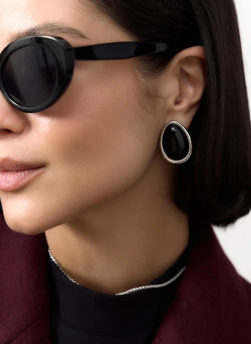 Lichi Stud earrings with large stones