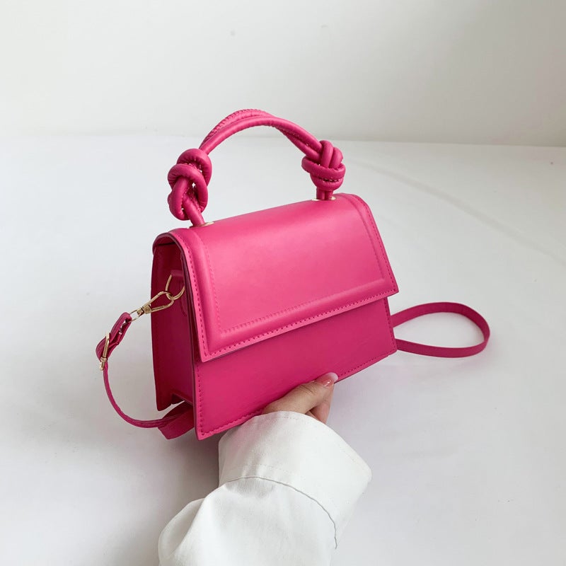 Street Casual Solid Color Shoulder Bag 2023 Casual Hand Bag Western Fashion Simple Slung Bag - Image 1