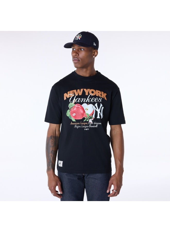 NEW ERA تي شيرت MLB FRUIT GRPHC CF NEYYAN BLK - Image 1