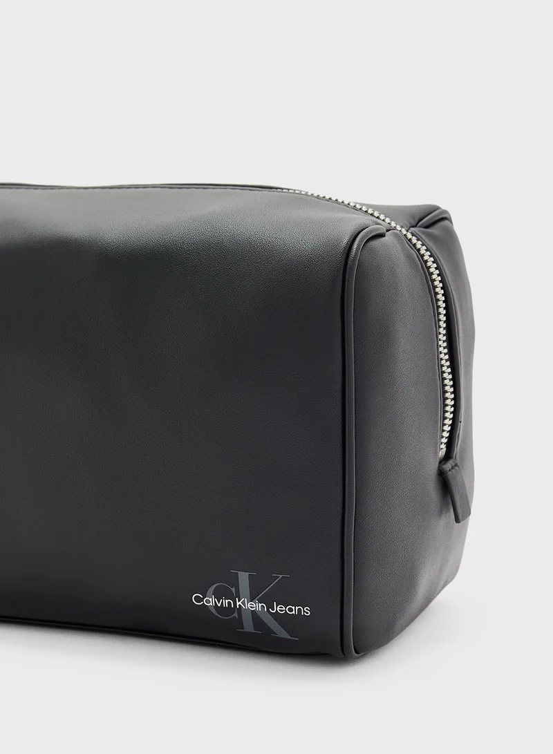 Calvin Klein Jeans MONO LOGO WASH BAG