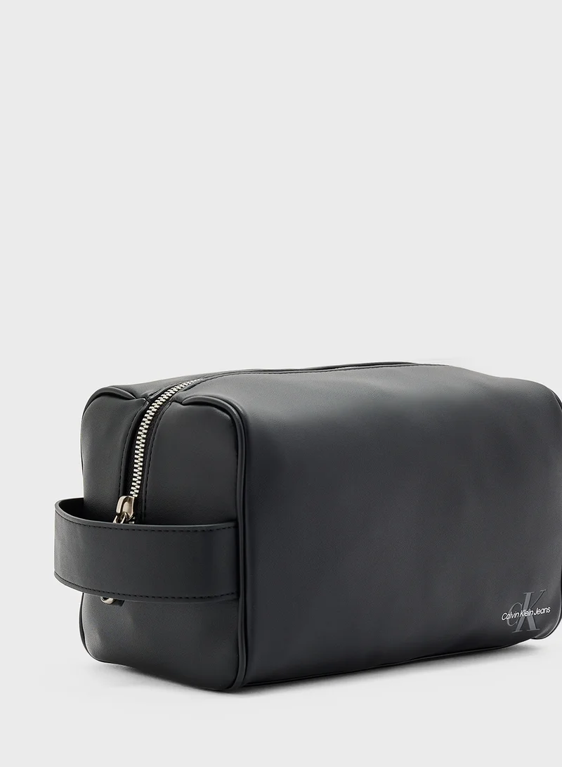 Calvin Klein Jeans MONO LOGO WASH BAG