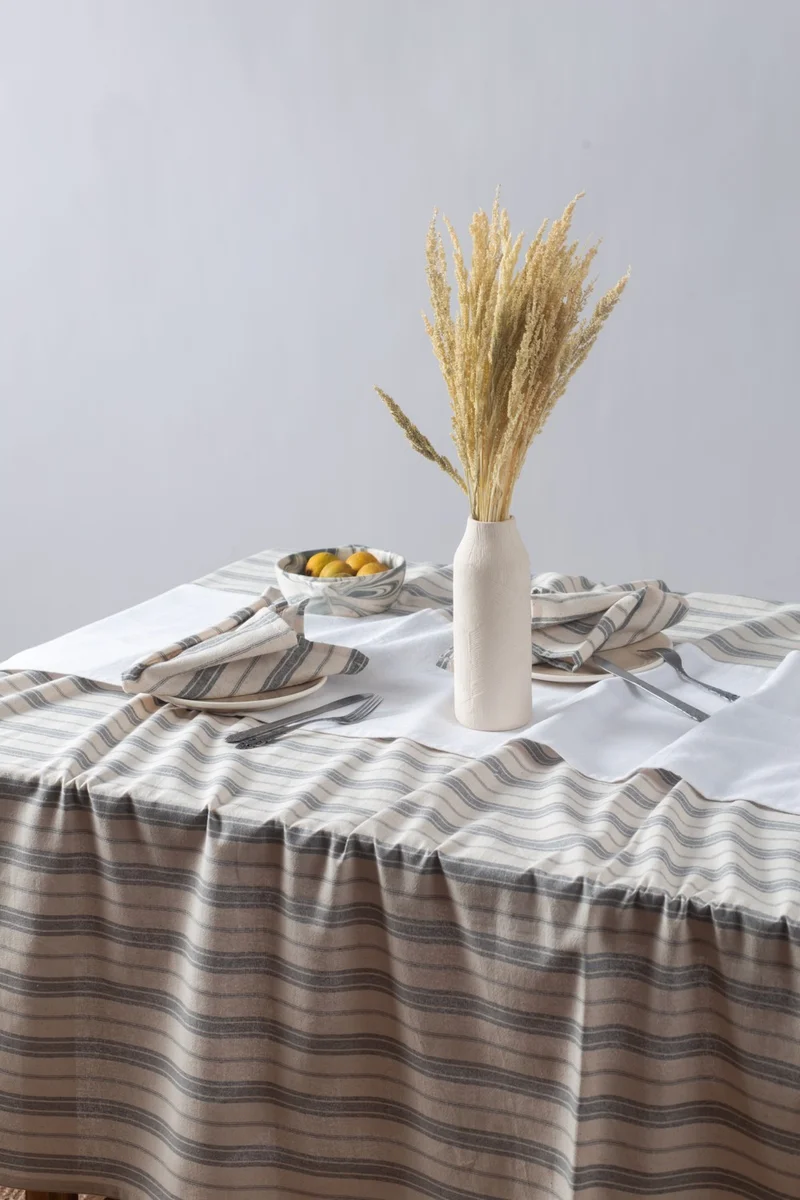 ويلستيل Bohemian | Gray Striped Linen Tablecloth 160 x 300 cm