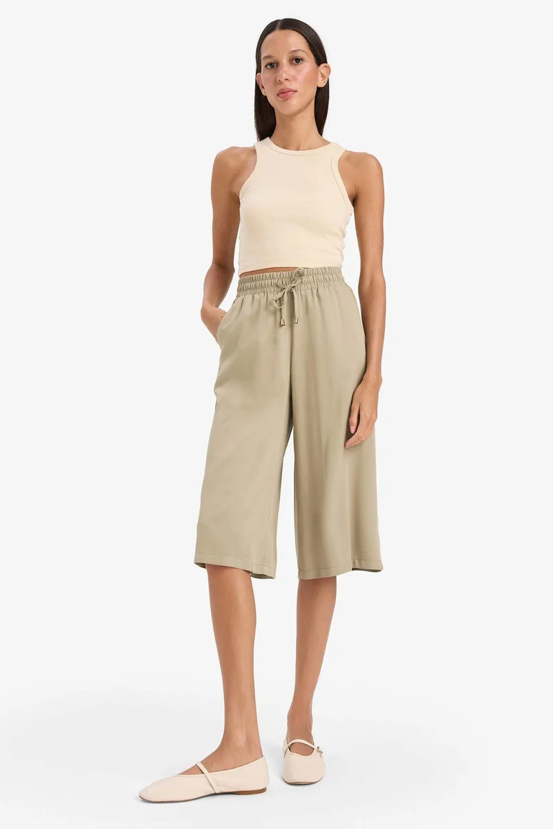 ديفاكتو Slim Fit Camisole Halter Collar Tank Top