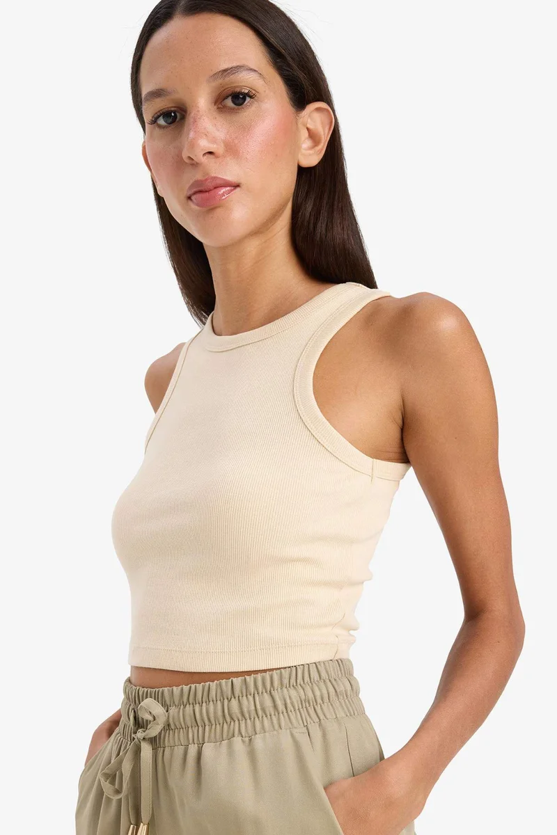 ديفاكتو Slim Fit Camisole Halter Collar Tank Top