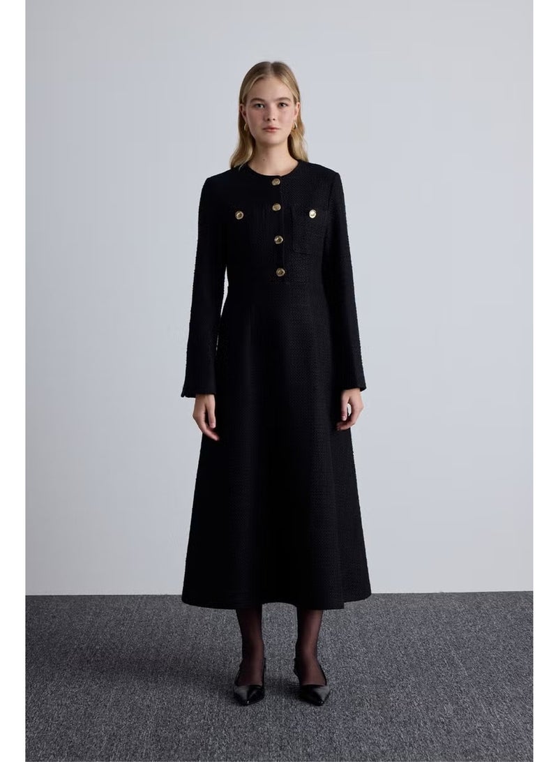 Manuka Textured Midi Dress - Image 3