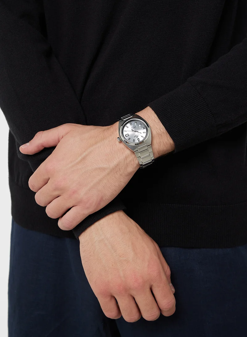 Edifice Efb-109D Edifice Standard Analog Watch