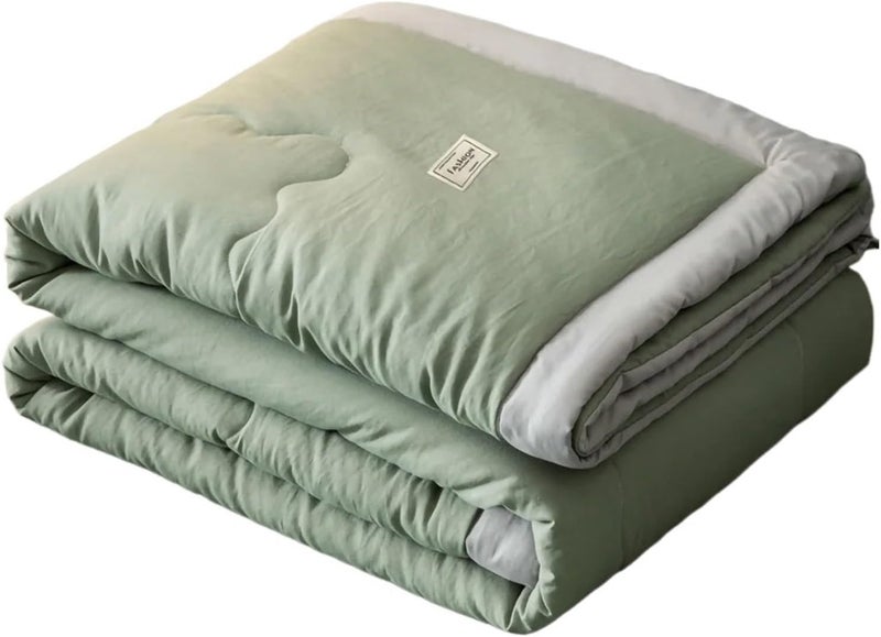 Summer Air-Conditioned Quilts Provide Cool and Comfortable Air and are Suitable for All Types of People(Green,180x220cm) - Image 1