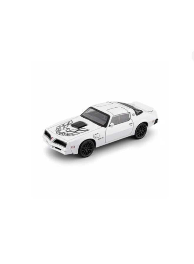 Pull Back سيارة "بونتياك فايربيرد ترانس آم" (Pontiac Firebird Trans Am) مصبوبة (Die-cast) بمقياس 1:32، تعمل بآلية السحب للخلف (Pullback)، موديلات متنوعة - رقم الصنف 321021 - Image 1