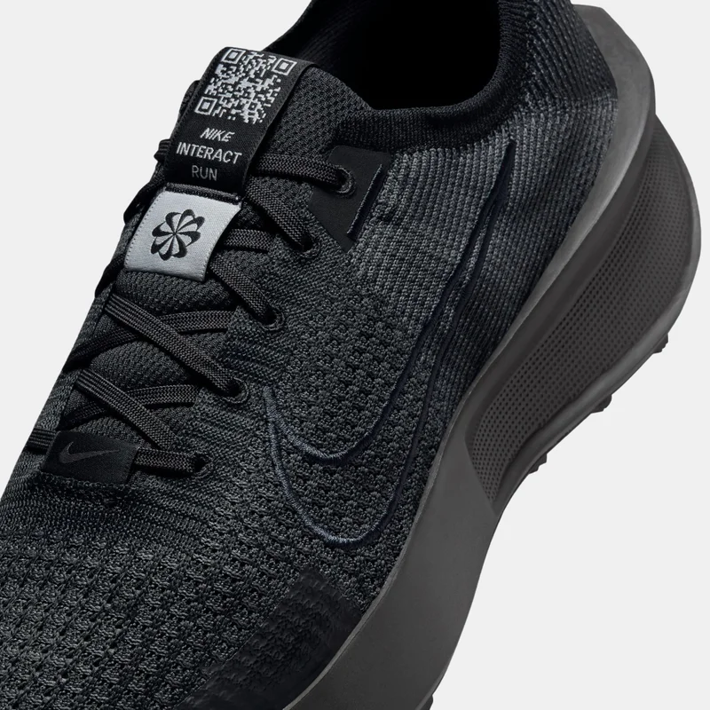 Nike Men's Interact Run Road Running Shoes
